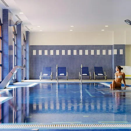 H10汀达亚旅馆 酒店 4*